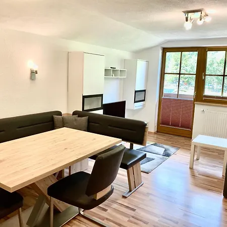 Grüner Fidelis * Sölden