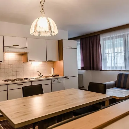 Gruener Fidelis Apartament *