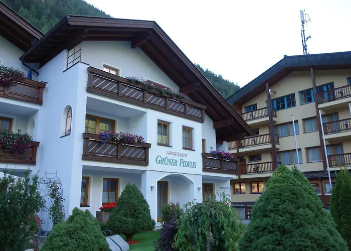Grüner Fidelis Appartement Sölden