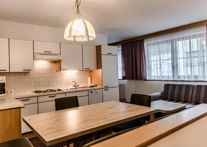 Grüner Fidelis Appartement *