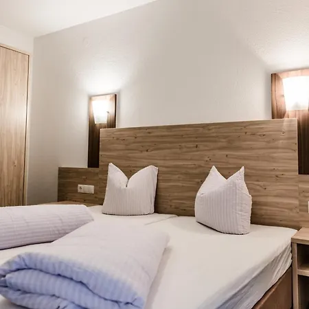 Gruener Fidelis Sölden